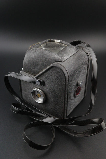 Vintage 1940's Ensign Ful-Vue 120 Film Camera + Case - Faulty Spares or Repair