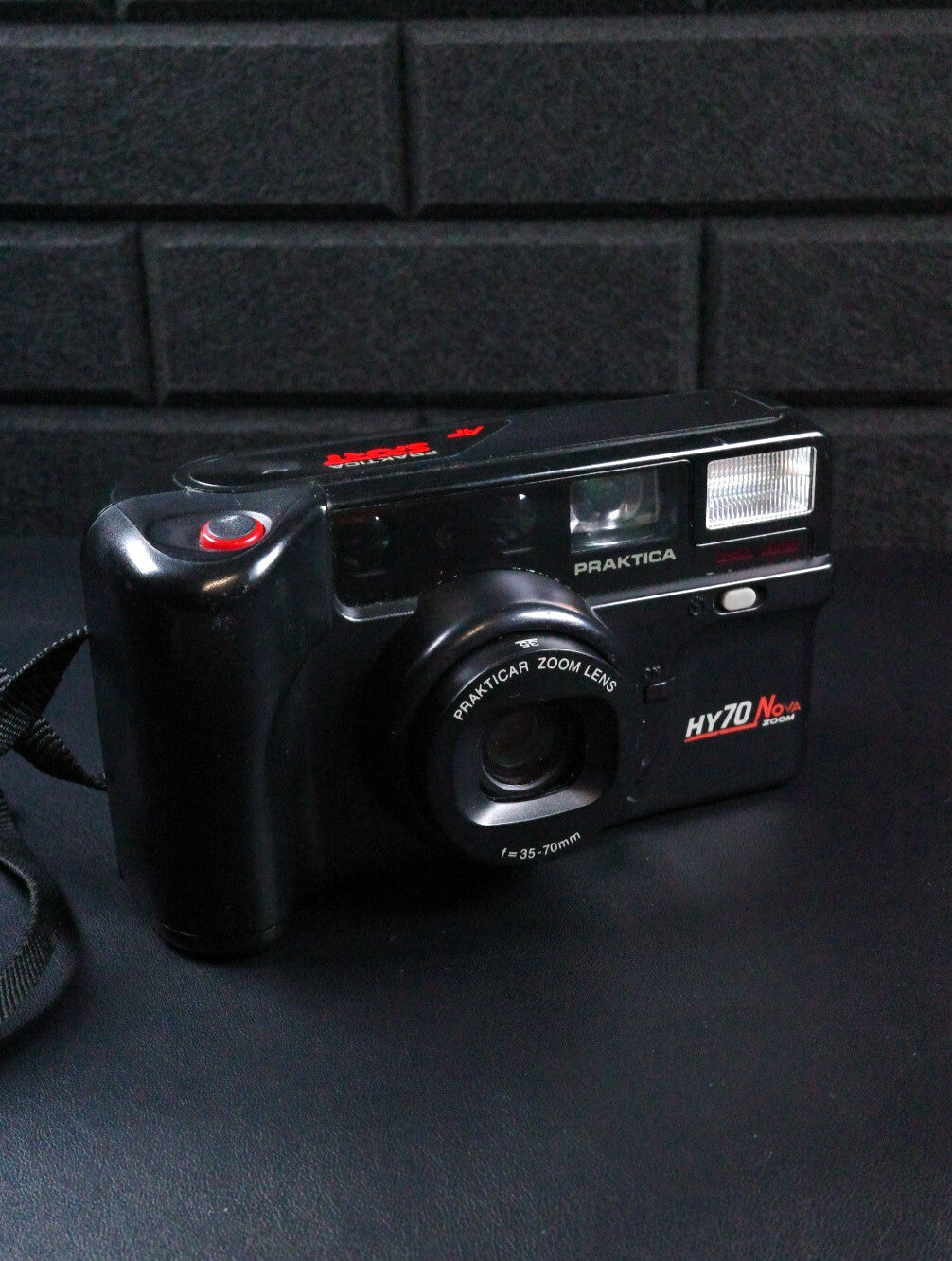 Praktica HY 70 Nova Zoom Vintage 1990's 35mm Point & Shoot Camera - Working