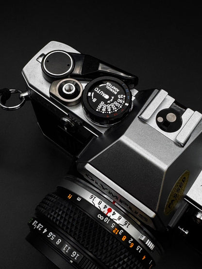 Olympus OM10 SLR 35mm Film Camera + Zuko 50mm F1.8 Lens - Faulty - Read Details
