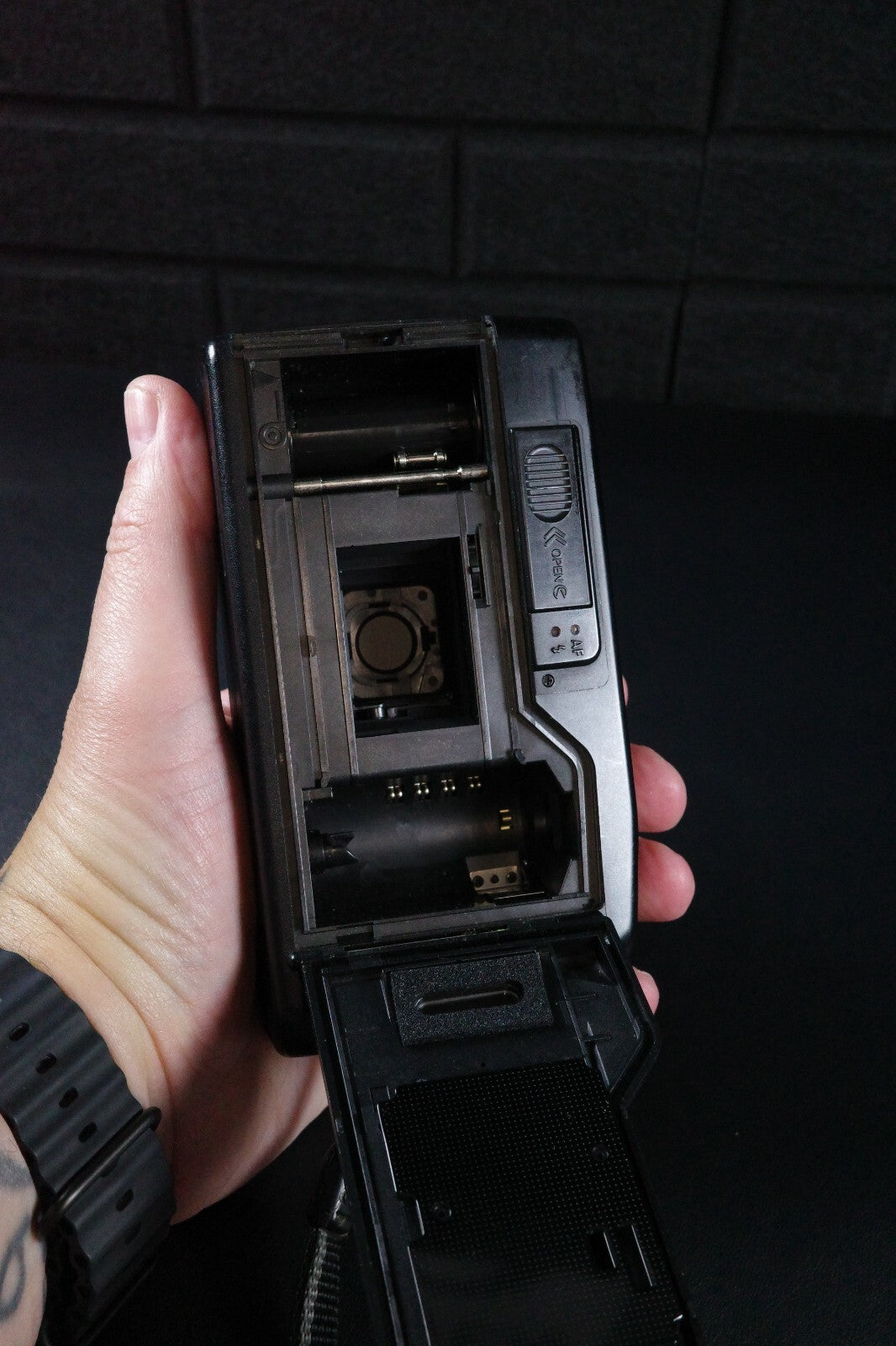 RICOH RT-550 Vintage 1980's 35mm Point & Shoot Film Camera - Tested and Working