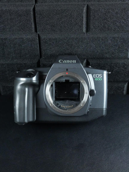 Canon EOS 600 35mm AF SLR 1980's Film Camera Body Only - Tested & Working (W537)