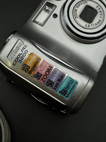 Nikon COOLPIX 3200 3.2MP Digital Camera + Box, Case, Card & Batteries - Working