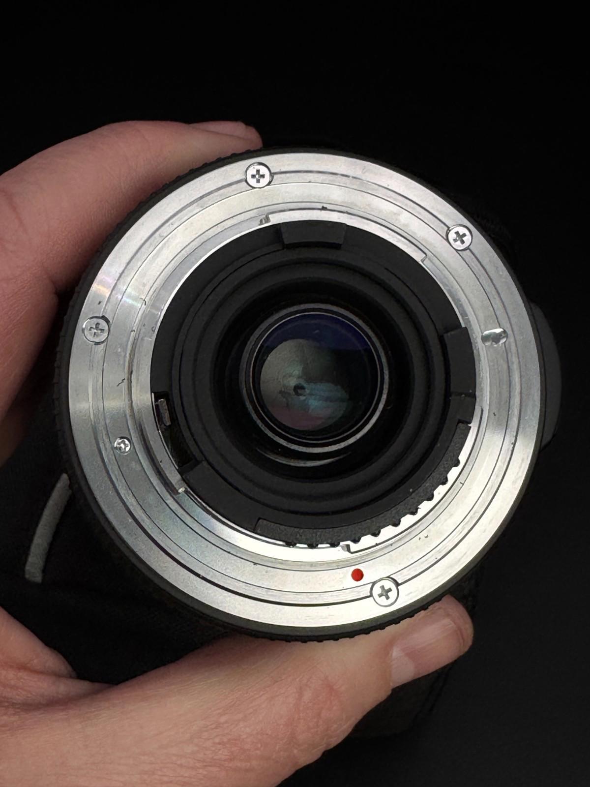Sigma DC 55-200mm Telephoto Lens F/4.0-5.6 Nikon HSM - Near Mint Working (C307)