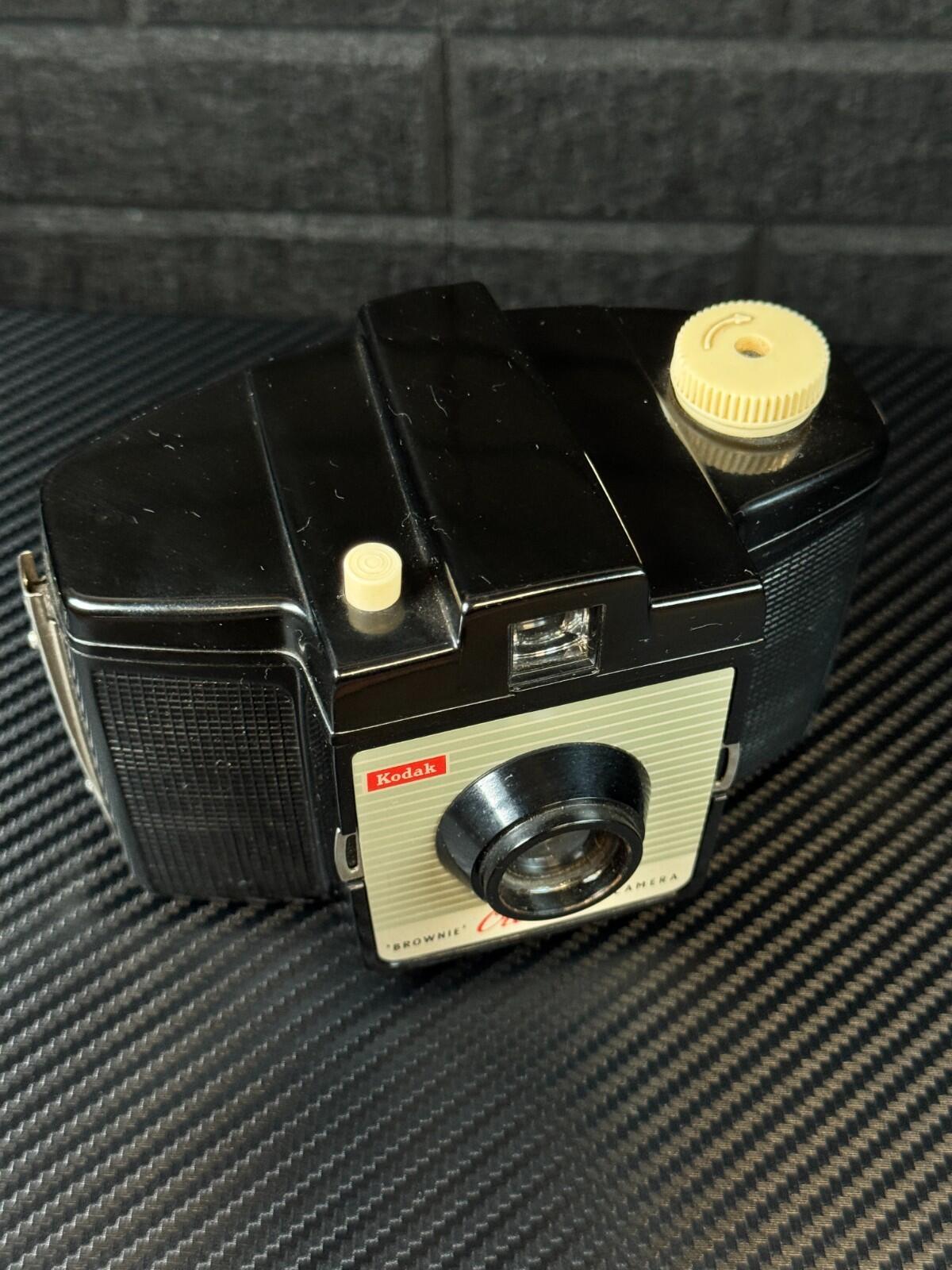 Kodak Brownie Cresta II 2 Vintage 1950s Camera & Original Case - Working (E421)