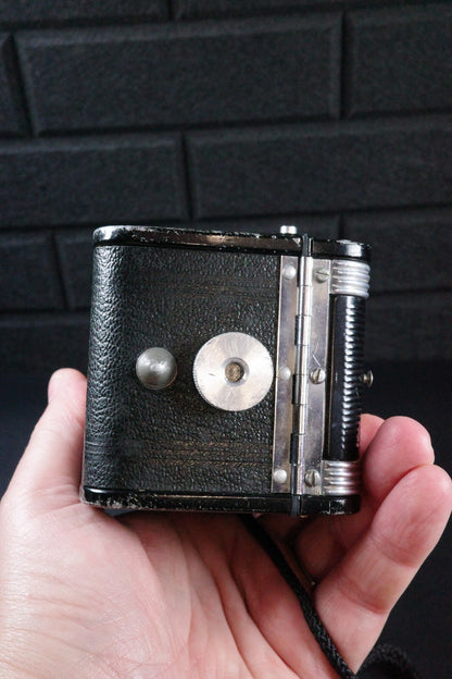 Kodak Duaflex Vintage 1940's 620 Film Camera - Tested & Working