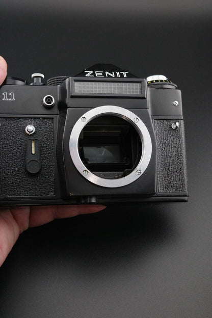 Zenit 11 35mm SLR Film Camera + Industar 50mm Pancake Lens - Tested & Working