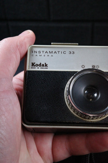 Vintage 1960's Kodak Instamatic 33 Film Camera - Made in England - Working