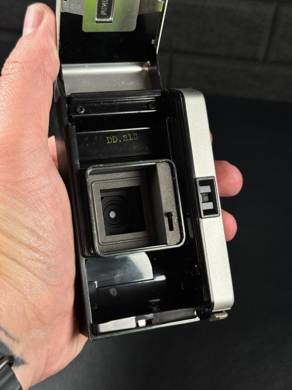Boxed Kodak Instamatic 100 Vintage 1960's Compact 126 Film Camera - Not Working
