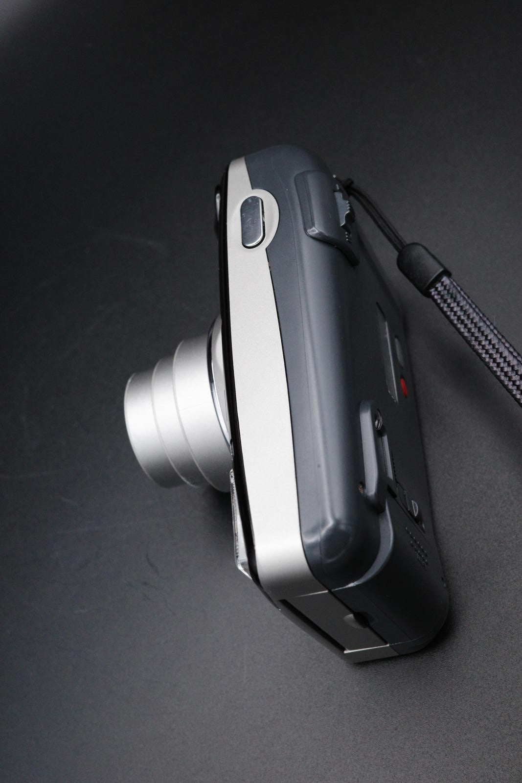 Olympus NewPic Zoom 90 Vintage APS Film Camera - Tested & Working