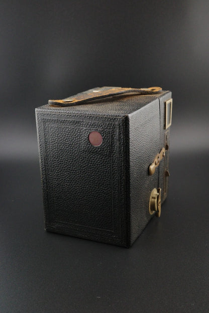 Vintage Kodak Six-20 Popular Brownie 620 Film Box Camera + Box Tested & Working