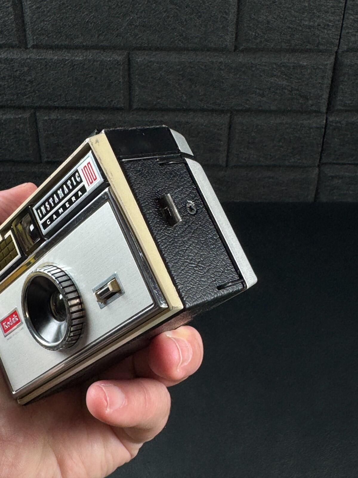 Boxed Kodak Instamatic 100 Vintage 1960's Compact 126 Film Camera - Not Working