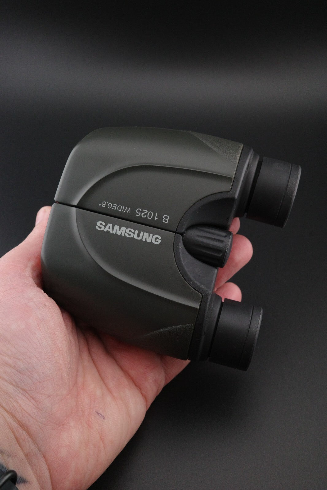 Boxed Samsung B1025 Wide Angle 10x25 Compact Binoculars with Case - Working
