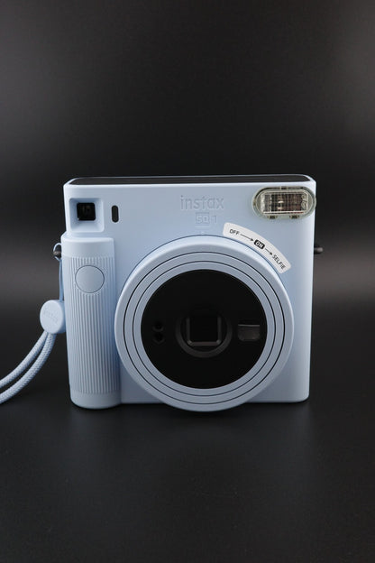 Fujifilm Instax Square SQ1 Instant Camera Glacier Blue + 4 Film Packs and Case