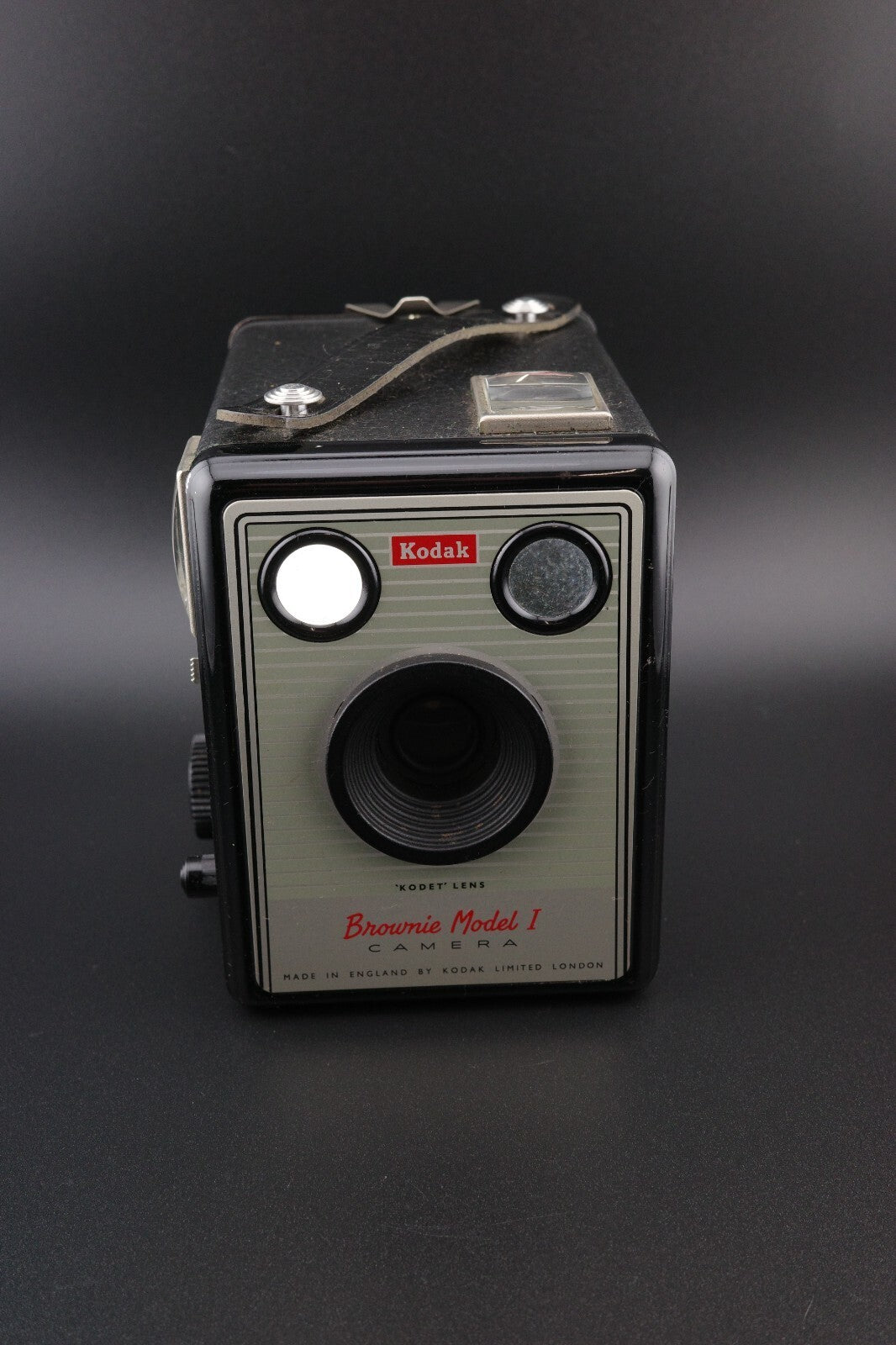Kodak Brownie Model 1 Vintage 1960's 620 Film Camera & Case - Tested and Working