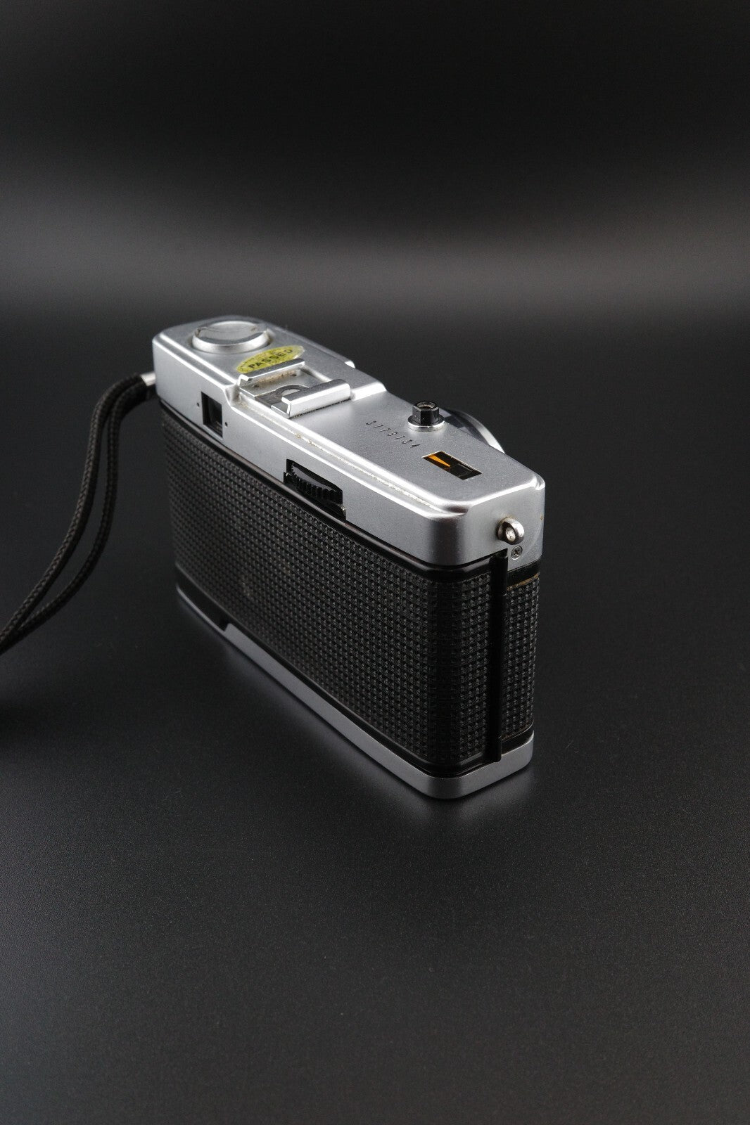 Olympus Trip 35 Vintage 35mm Film Camera - Winds, Fires With Faulty Light Meter