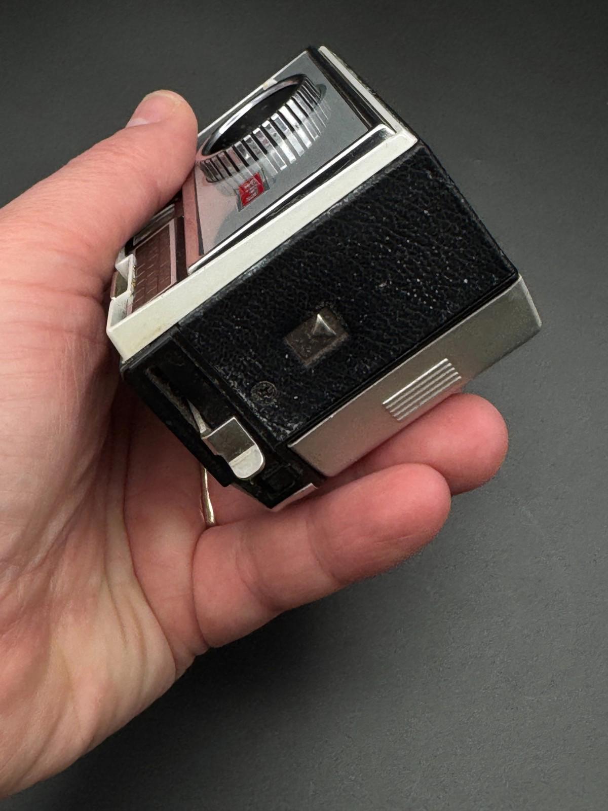 Vintage 1960's Kodak Instamatic 100 Compact 126 Film Camera - Not Working (C69)