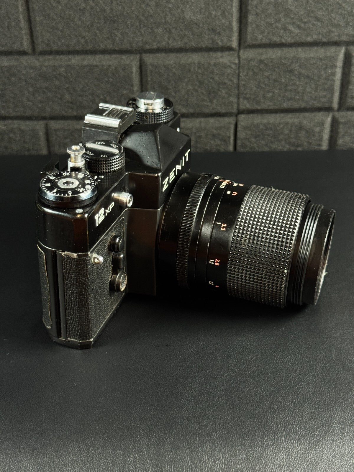 Zenit 12XP 35mm SLR Camera Zeiss Jena DDR 135mm Lens