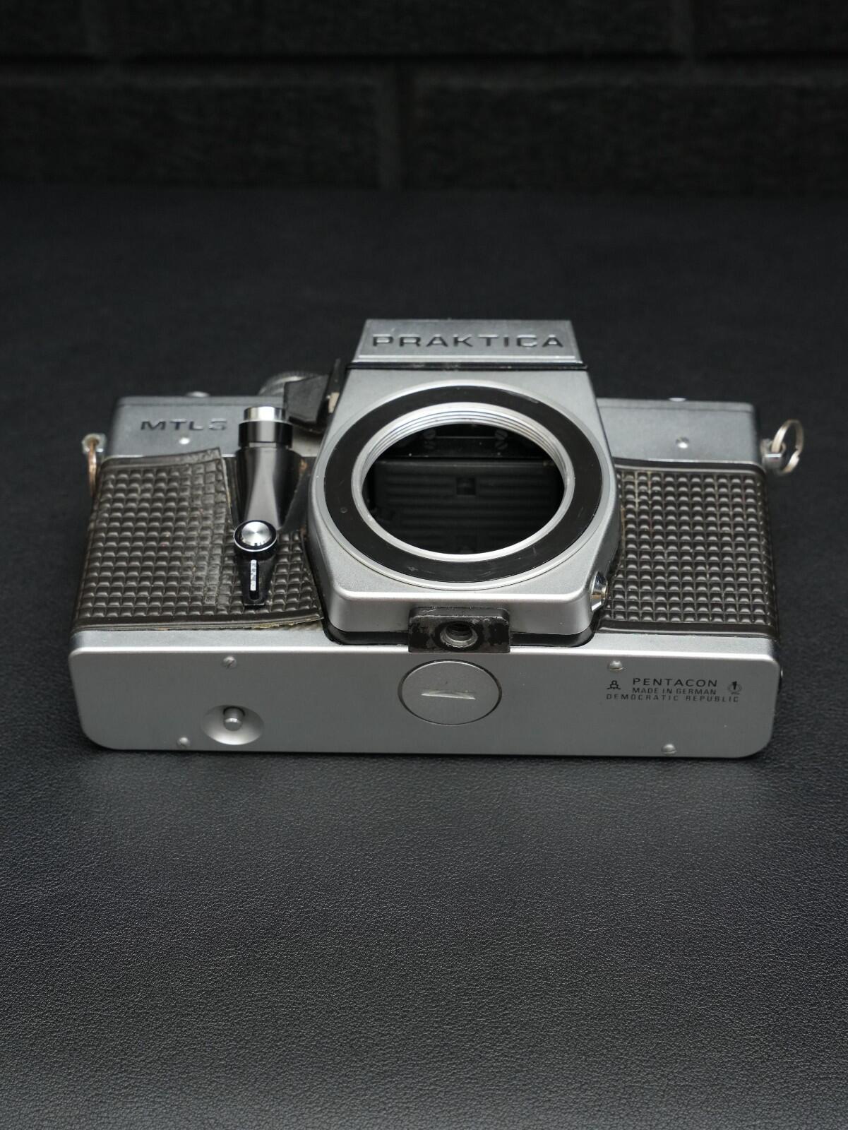 Praktica MTL3 SLR 35mm Vintage 1980's Film Camera Body Only - Faulty Not Working