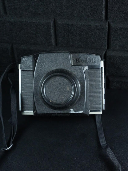 Kodak Brownie 44A Vintage 1960's 127 Film Camera & Case -  Tested & Working W540