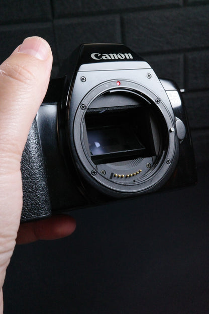 Canon EOS 1000 Vintage 1990's 35mm SLR Film Camera Body - Tested & Working