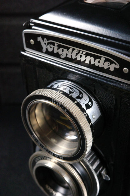 Voigtlander Brilliant Vintage 1930's 120 Film TLR Camera - Tested & Working