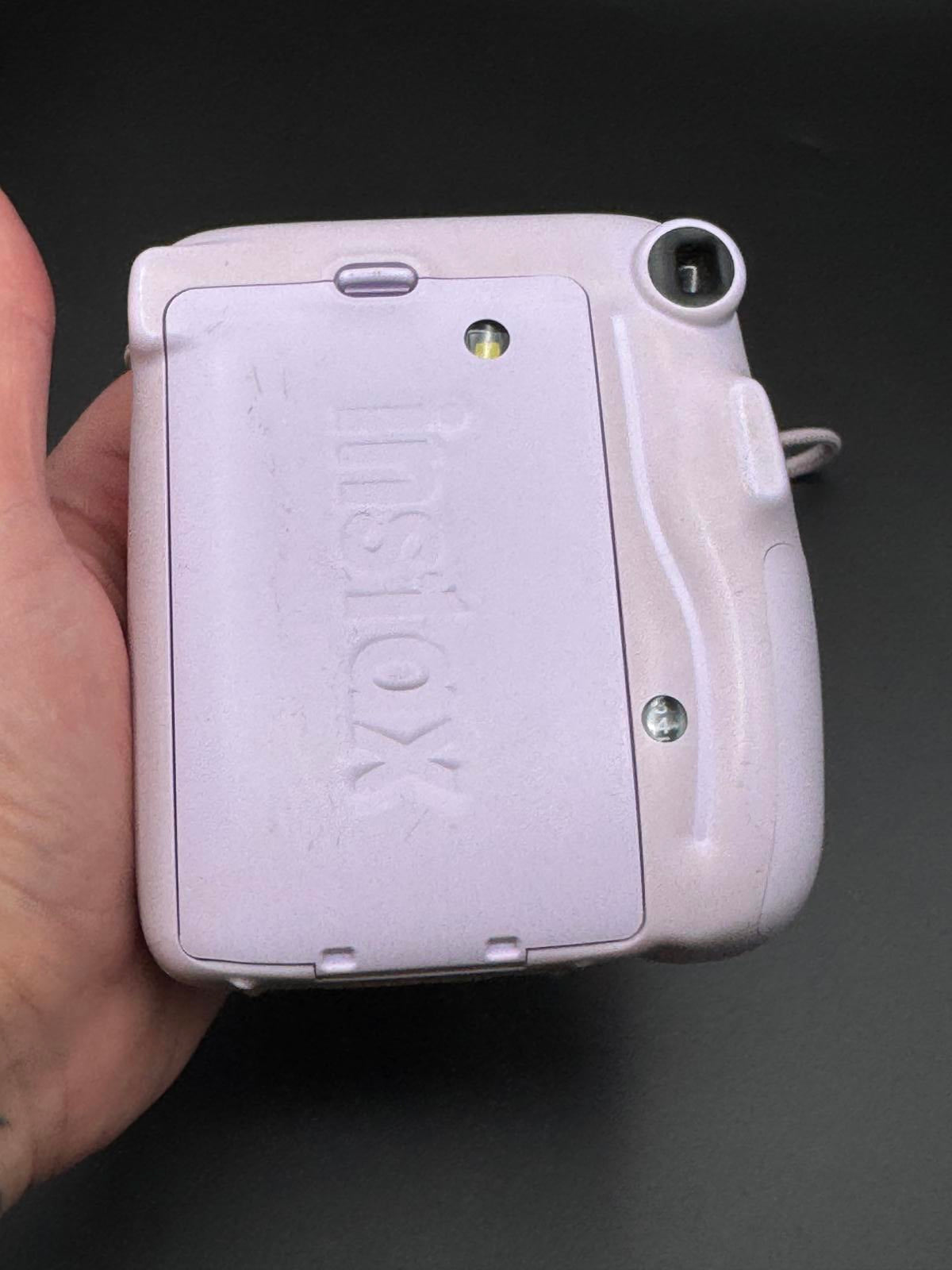 Boxed Fujifilm Instax Mini 11 Lilac Instant Camera + Film & Batteries - Working
