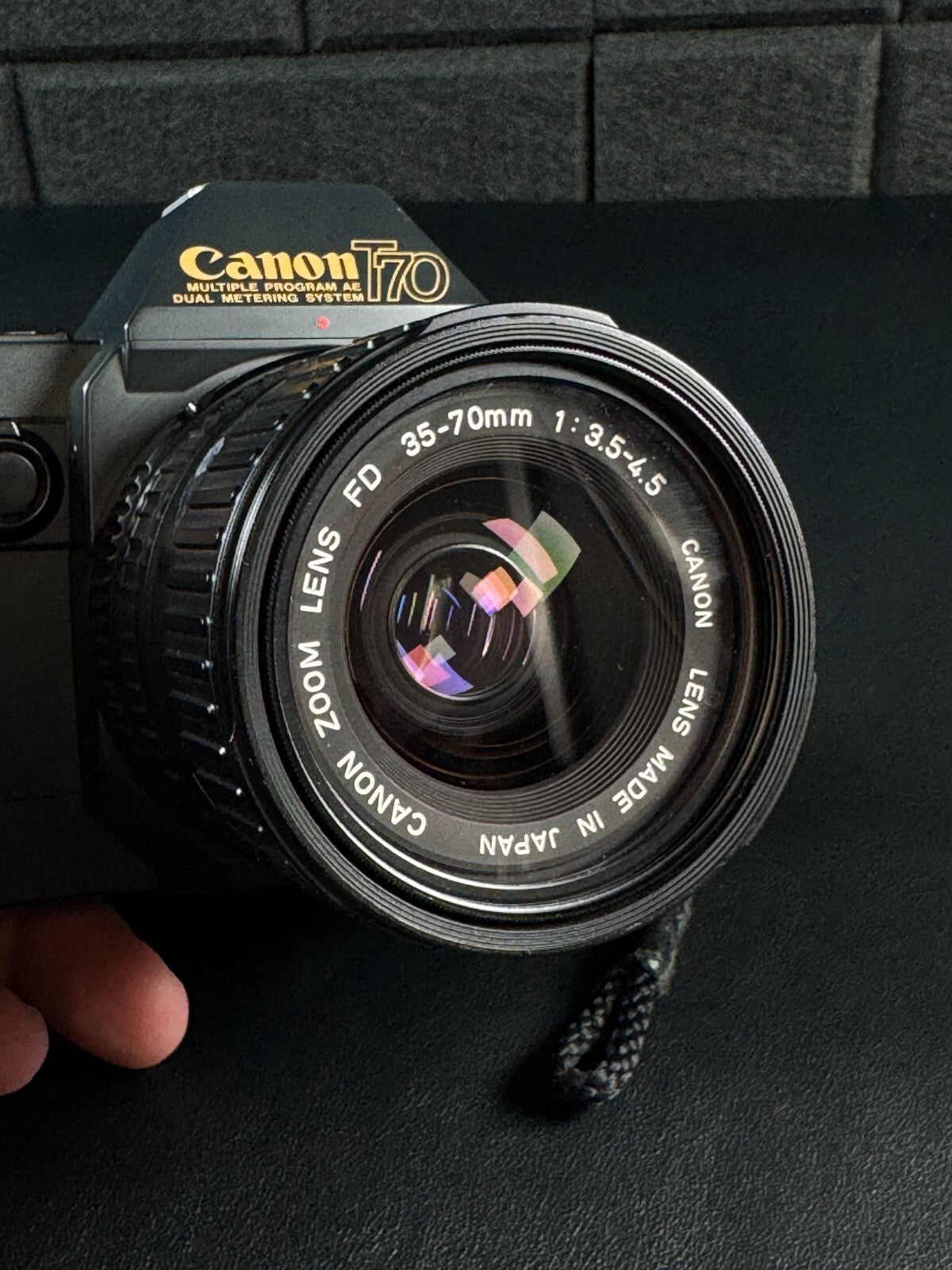 Canon T70 1980's 35mm SLR Film Camera + FD 35-70mm Zoom Lens - Tested & Working