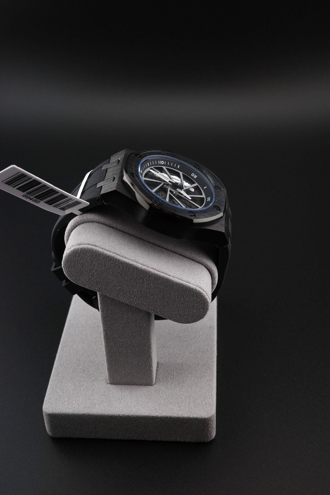 Invicta Speedway Rim Black Men's Watch – Model 69489 – 42mm New & Boxed