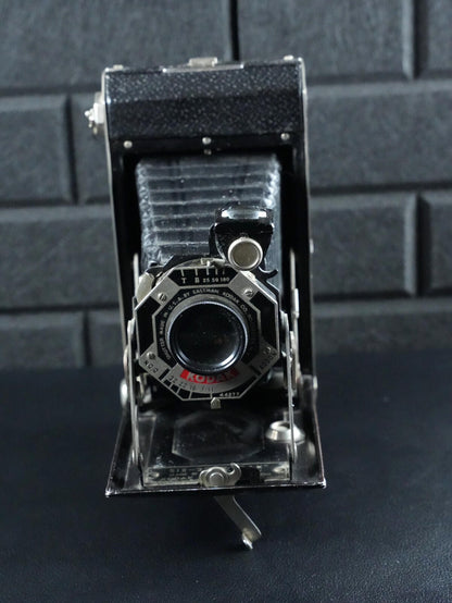 Kodak Folding Brownie Six-20 UK Model Vintage 1930's 620 Film Camera - Working