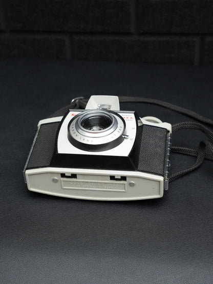 Kodak Brownie 44A Vintage 1960's  127 Film Camera - Tested & Working