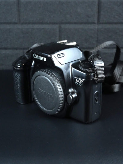 Canon EOS 1000F 35mm SLR Film Camera - Tested & Fully Working - Crack In Display