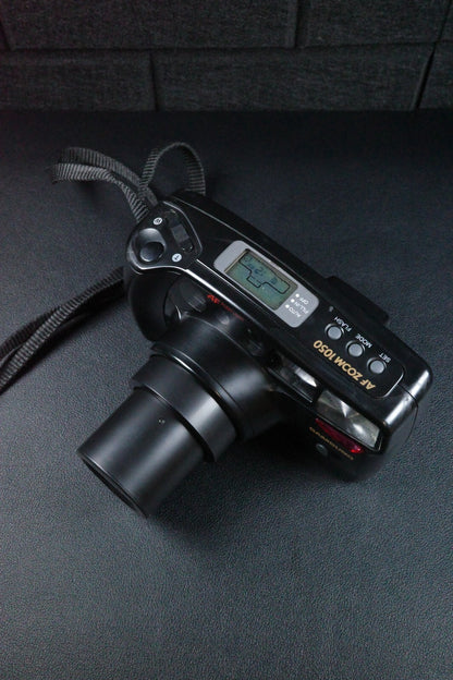 Samsung AF Zoom 1050 Vintage 1990's 35mm Film Camera, Case + Batteries - Working