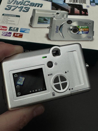 Fully Working & Boxed Vivitar Vivicam 3713 3MP Compact Digital Camera + SD Card