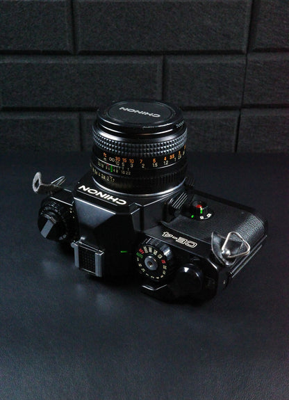 Chinon CE-4 SLR 35mm Film Camera + Auto Chinon 50mm 1 .7 Faulty Spares or Repair