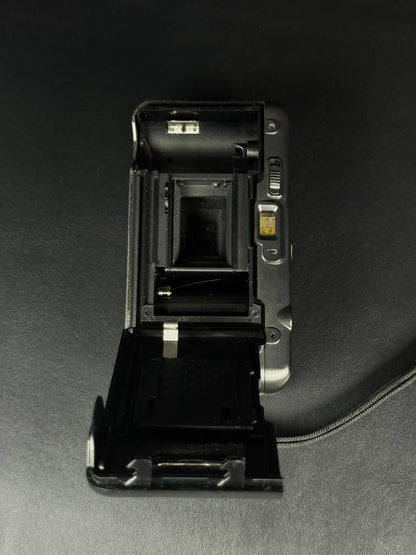 Working Vivitar AF450 Compact 35mm Film Camera 28mm Macro Lens Panorama