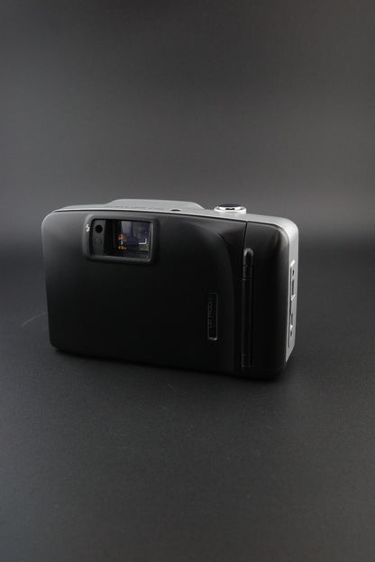 Olympus Trip XB40 AF 35mm Film Point & Shoot Camera, Case + Batteries - Working
