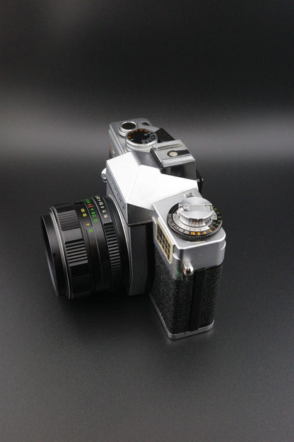 Praktica LB2 Vintage 35mm SLR + Helios 44M-4 58mm f2 M42 Film Tested & Working