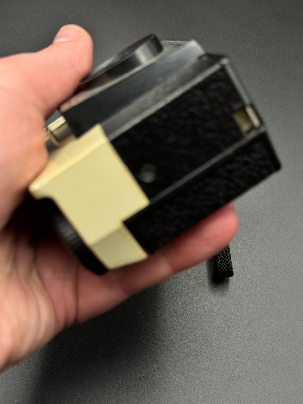 Vintage 1960's Kodak Instamatic 25 Retro 126 Film Camera - Winds & Fires