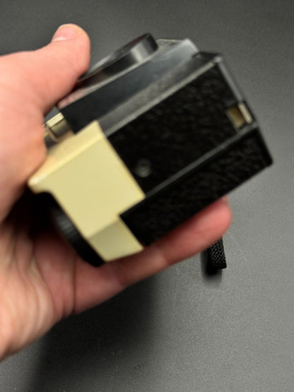 Vintage 1960's Kodak Instamatic 25 Retro 126 Film Camera - Winds & Fires