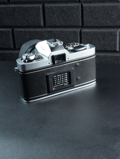 Minolta XG 9 35mm Film Camera + 35-70mm F3.5 MD Zoom Lens - Faulty - Spares Y514
