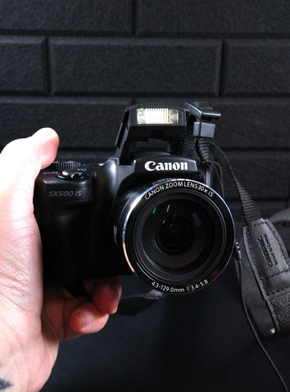 Canon PowerShot SX500 IS Digital Bridge Camera 16MP + New Battery & Charger