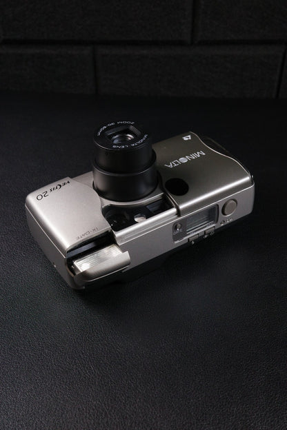 Minolta Vectis 20 Vintage 1990's APS Film Point and Shoot Zoom Camera - Working