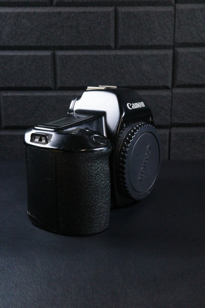 Canon EOS 1000 Vintage 1990's 35mm SLR Film Camera Body - Tested & Working