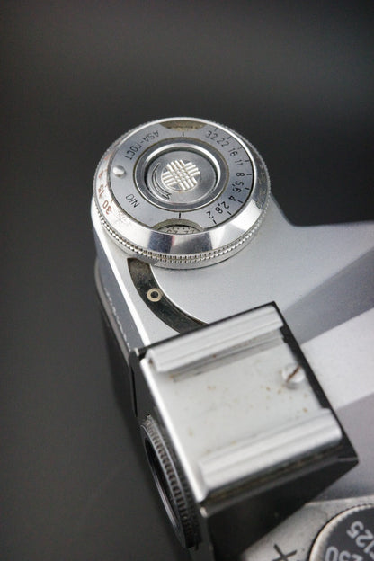 Revueflex EM Vintage 35mm SLR + Carl Zeiss Jena 135mm f3.5 Film Tested & Working