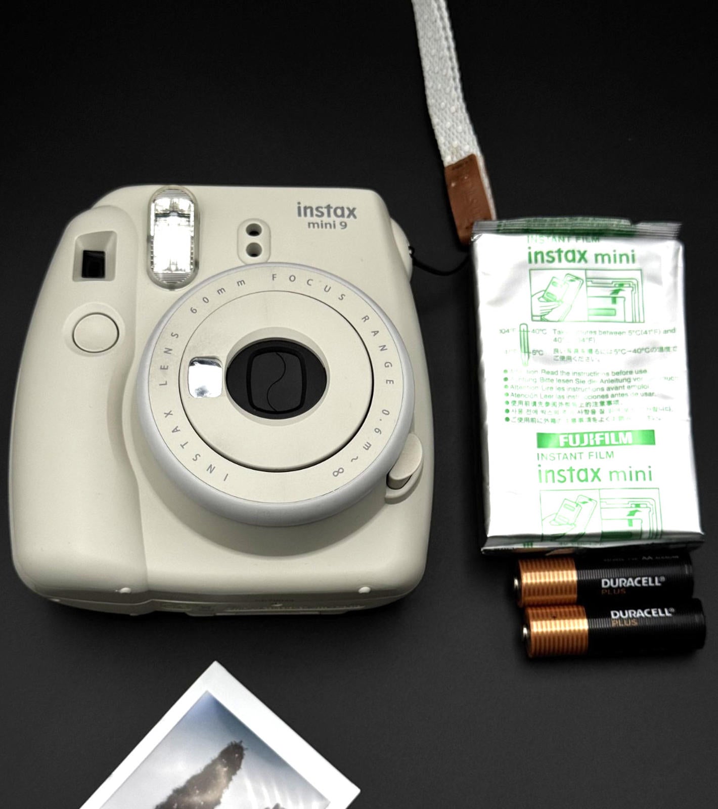 Working Fujifilm Instax Mini 9 Instant Camera - Smoky White + Film & Batteries