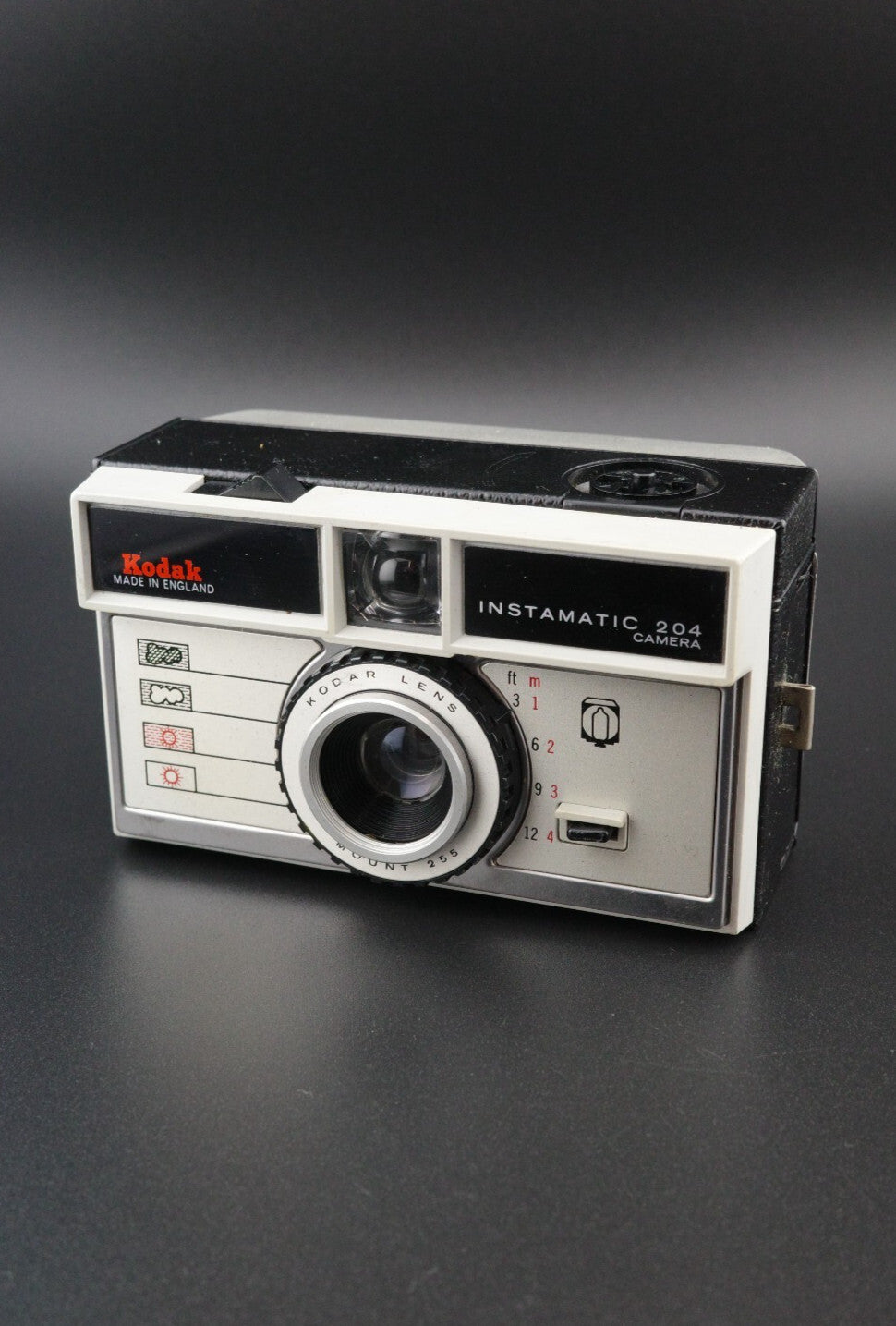 Kodak Instamatic 204 Vintage 1960's 126 Film Camera With Case - Tested & Working