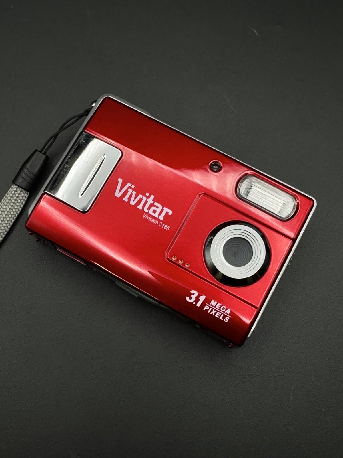 Vivitar Vivicam 3188 Red Digital Camera 3.1MP - Box, Case + Batteries - Working