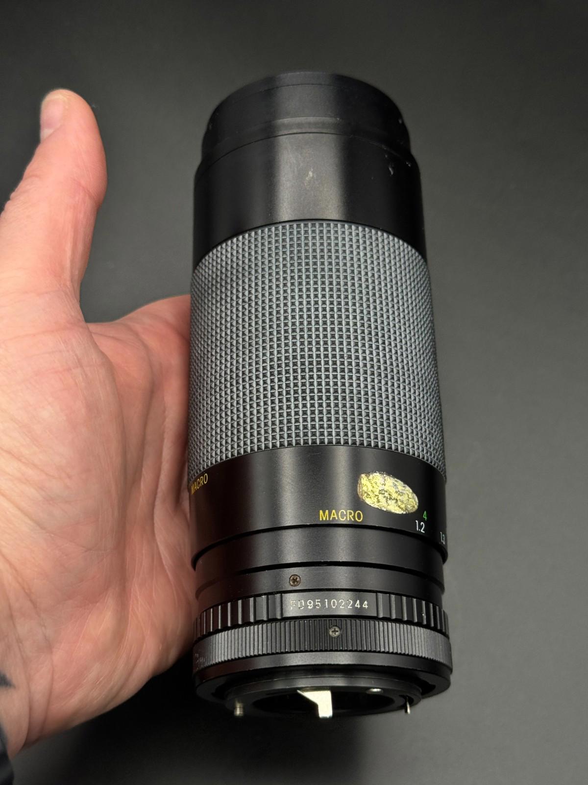 Miranda 75-300mm f4.5-5.6 Macro Zoom Lens Canon FD Mount - Read Details (C14)