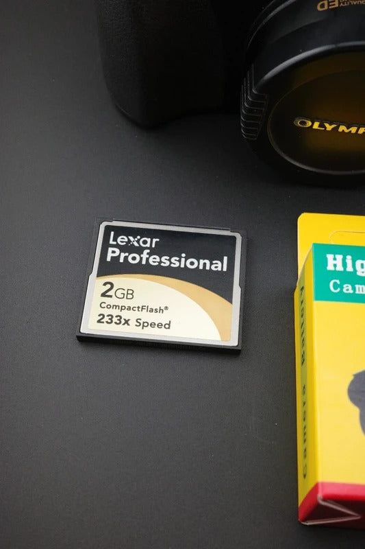 Olympus Camedia C5060 5.1MP Digital Camera + 2GB Lexar Pro CF Card & New Battery