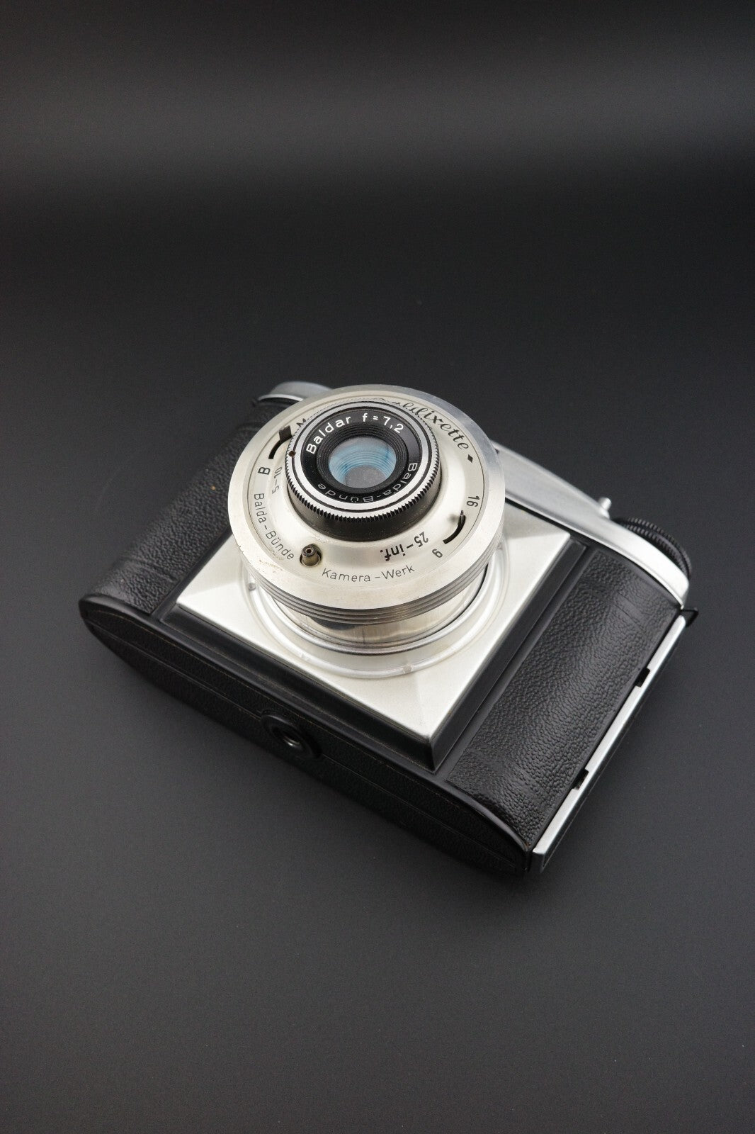 Balda Baldixette Vintage 1950's Folding 120 Film Camera Faulty, Spares or Repair